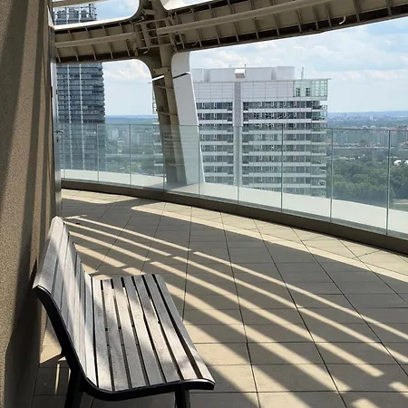 شقة Sky Park براتسيلافا